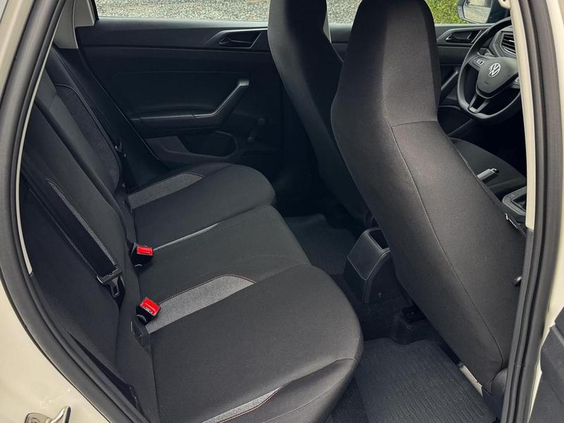 Volkswagen Polo Track 1.0 Flex 12V 5P - foto 11