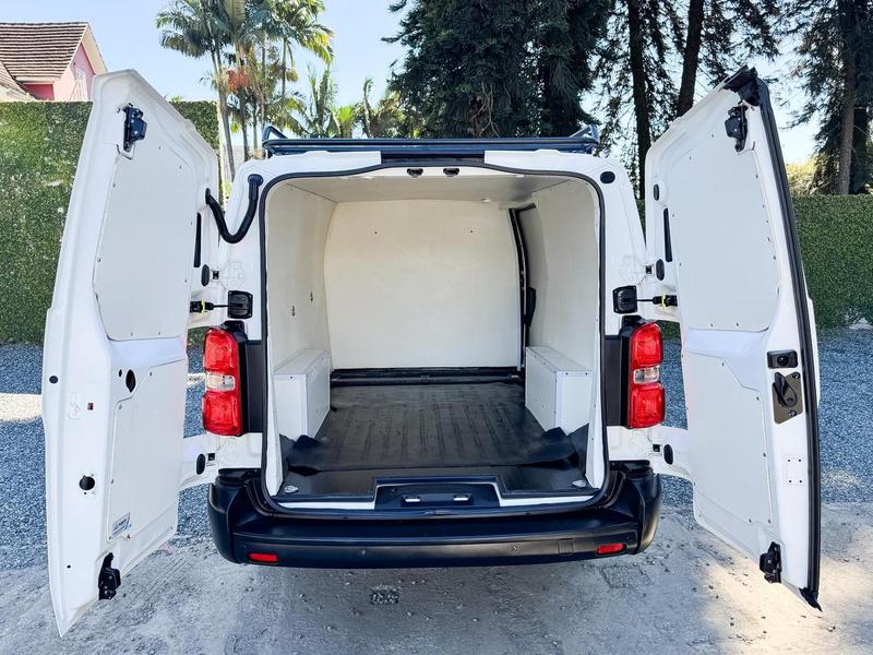 Citroën Jumpy Cargo - foto 5