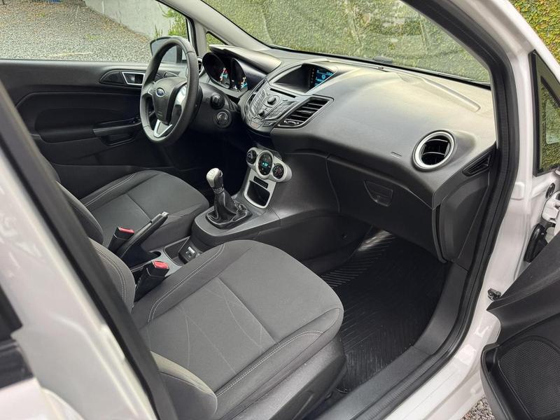 Ford Fiesta Ha 16l Se - foto 12