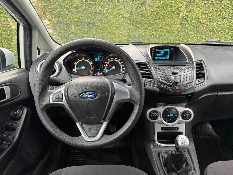 Ford Fiesta Ha 16l Se - foto 15