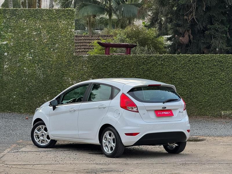 Ford Fiesta Ha 16l Se - foto 3
