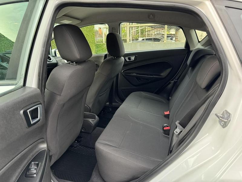 Ford Fiesta Ha 16l Se - foto 9