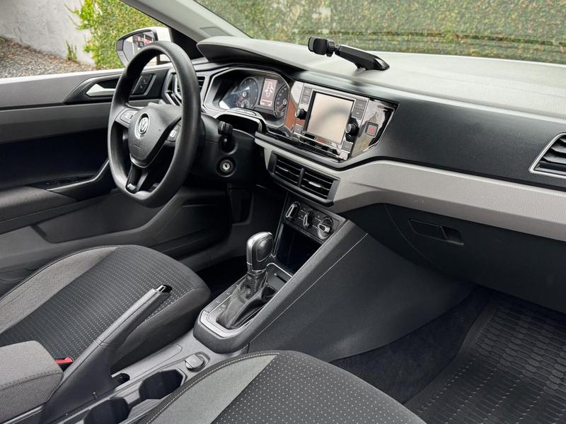 Volkswagen Virtus Highline 200 TSI 1.0 Flex 12V Automático - foto 13