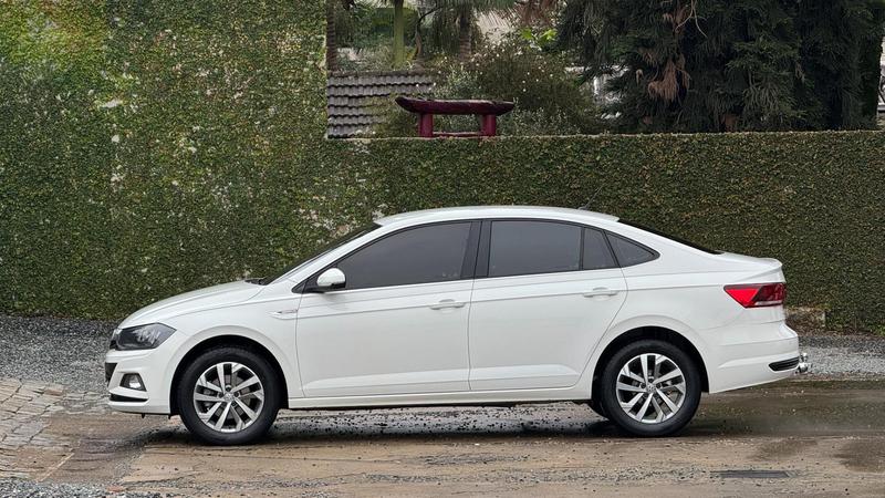 Volkswagen Virtus Highline 200 TSI 1.0 Flex 12V Automático - foto 2