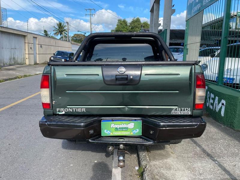 Nissan Frontier 4X4 Xe - foto 9