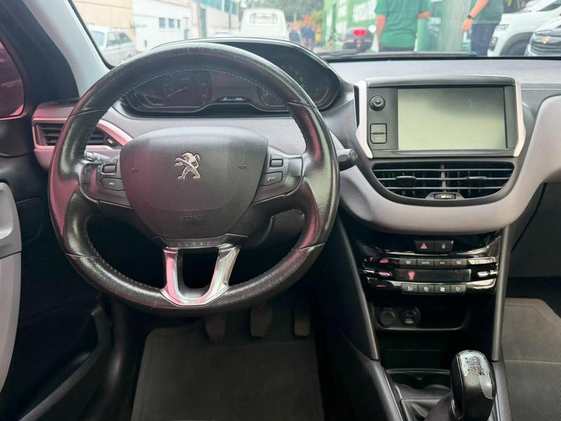 Peugeot 208 Allure Mt - foto 6