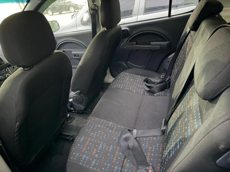 Fiat Uno Vivace 1.0 - foto 7