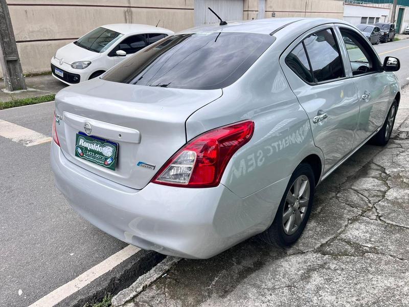 Nissan Versa 16sl Flex - foto 8