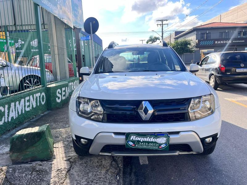 Renault Duster 2.0 D 4X4 - foto 2