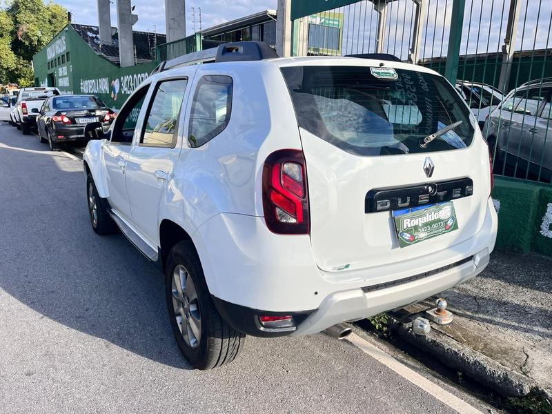 Renault Duster 2.0 D 4X4 - foto 5