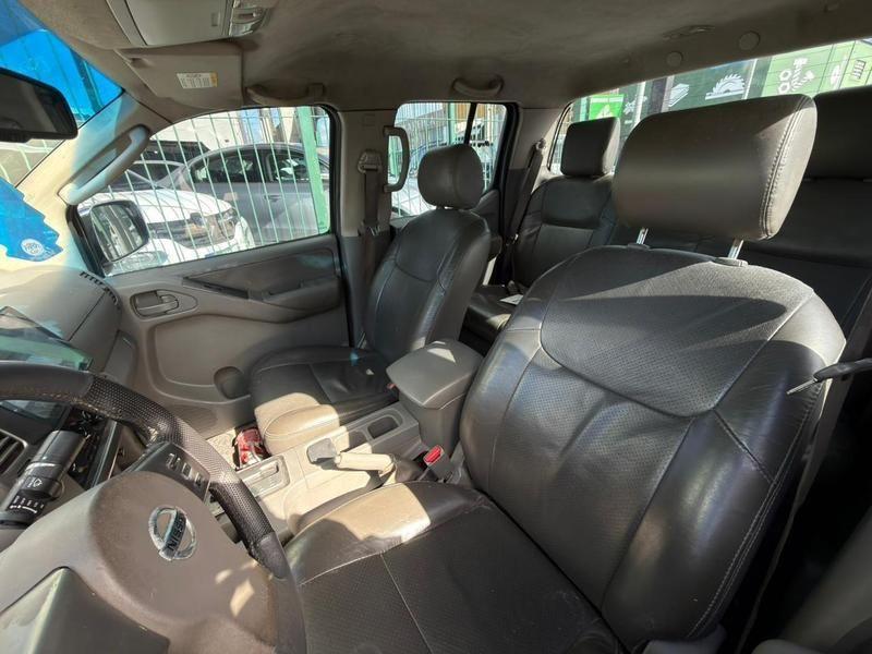 Nissan Frontier Le 2.5 X4 - foto 6