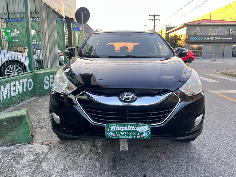 Hyundai ix35 2.0 - foto 2