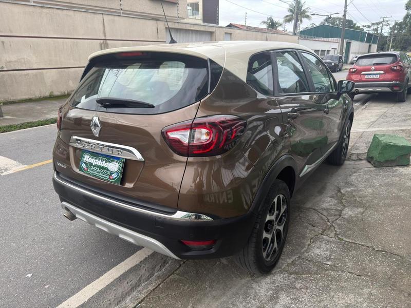 Renault Captur Inten 20a - foto 5