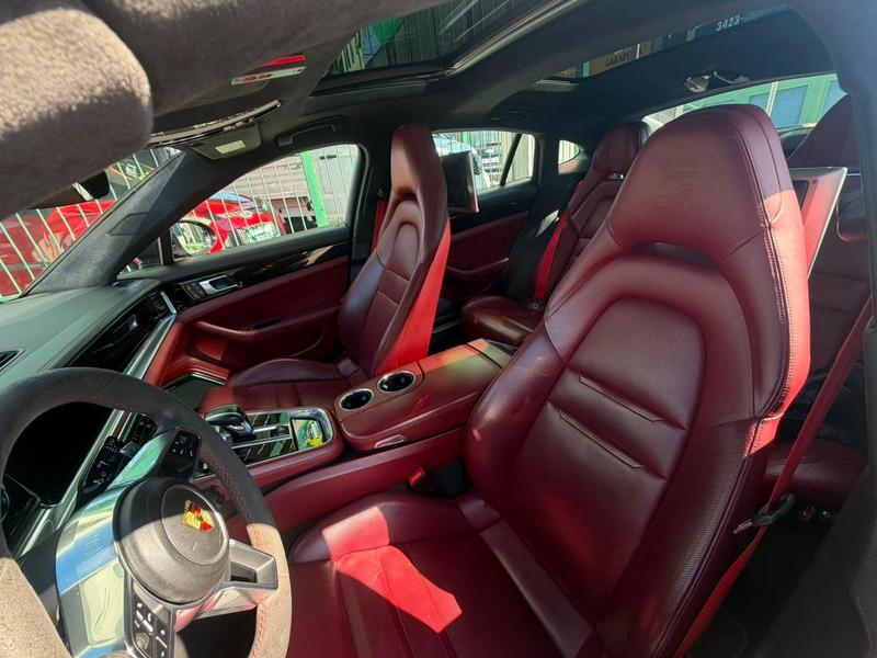 Porsche Panamera 4ehyb - foto 6
