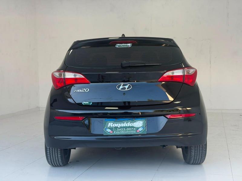 Hyundai HB20 1.0 Comfort - foto 13