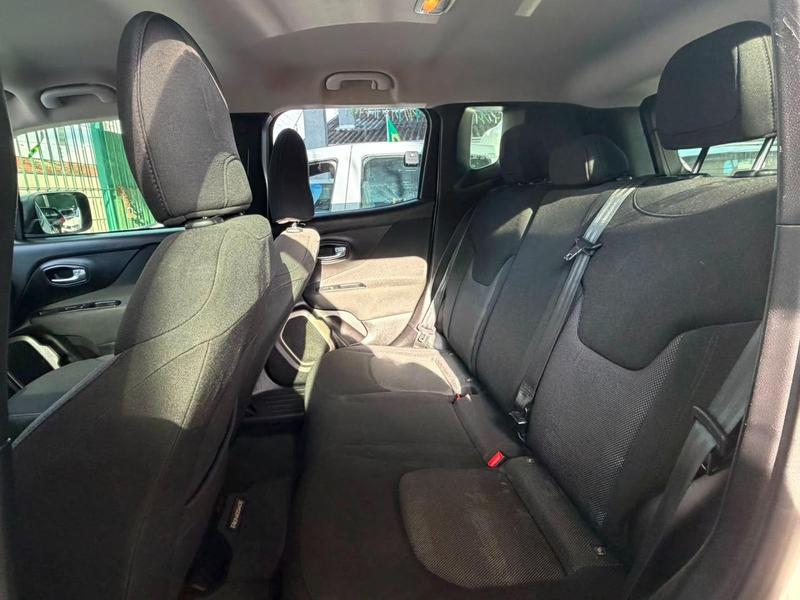 Jeep Renegade Sport Mt - foto 12