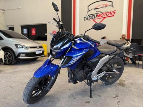 YAMAHA FZ25 FAZER