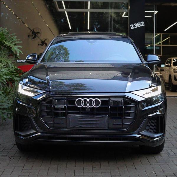 AUDI Q8 SB HIBRIDO