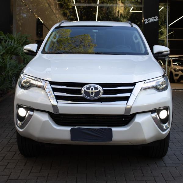 TOYOTA HILUX SWSRXA4FD