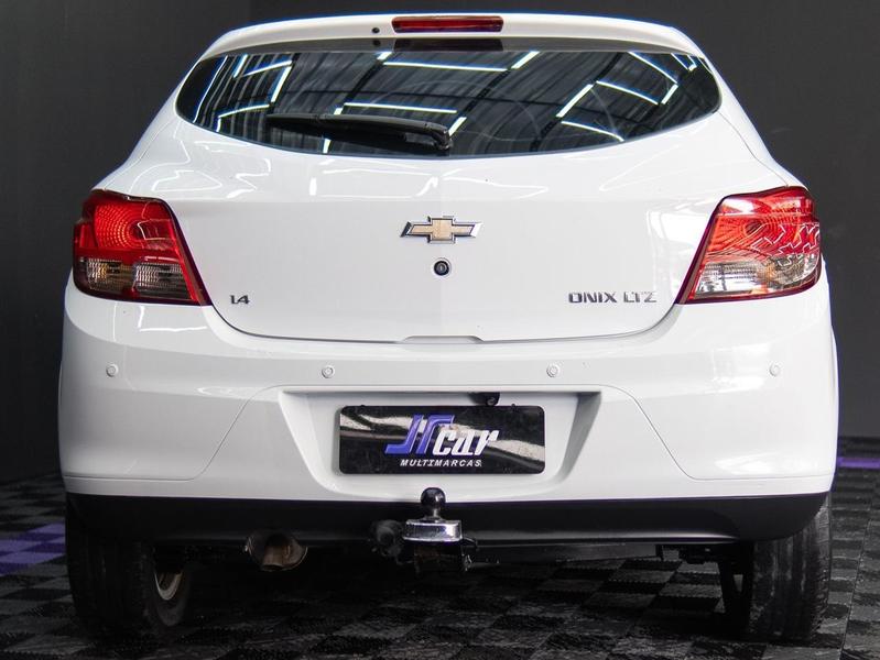 Chevrolet Onix 14mt LTZ Flex - foto 11