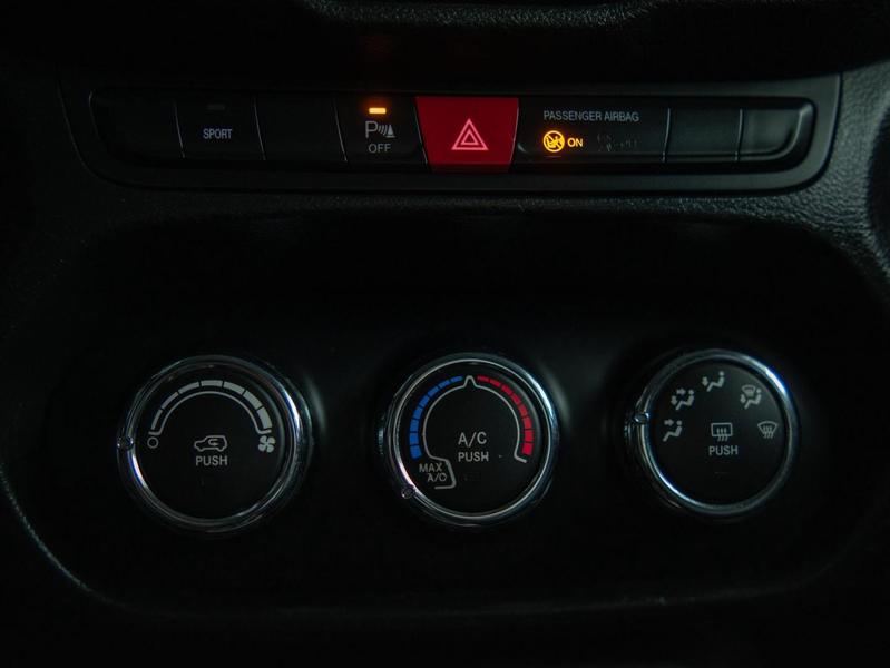 Jeep Renegade Sport Mt - foto 11