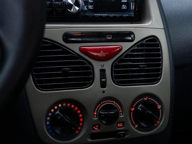 Fiat Palio Fire Economy - foto 14