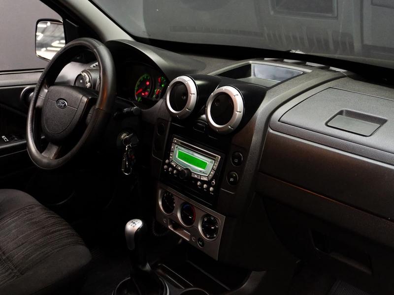 Ford EcoSport XLT 1.6 Flex - foto 13