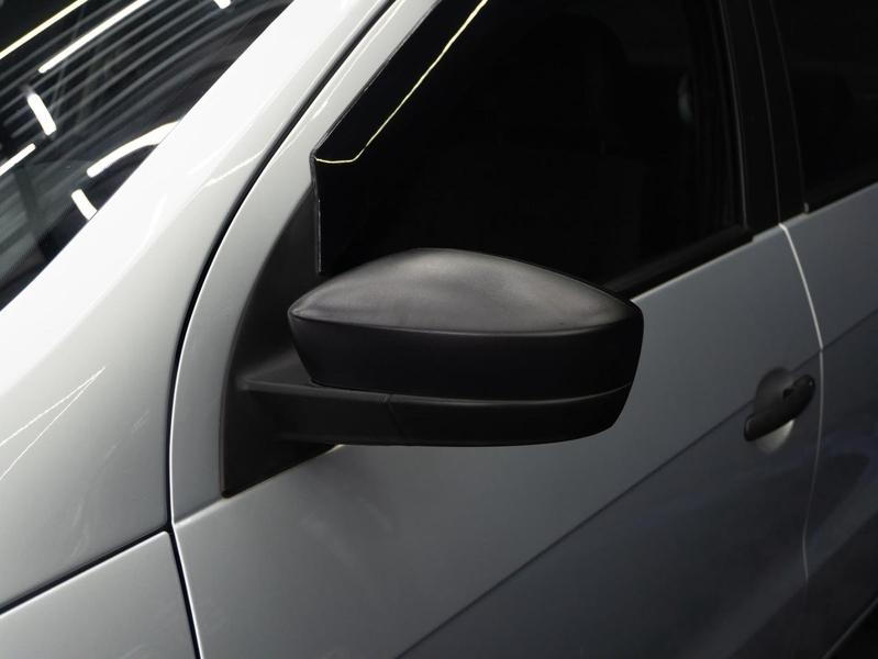 Volkswagen Voyage 16l - foto 4