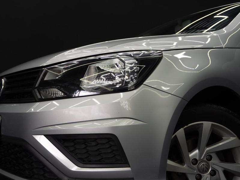 Volkswagen Voyage 16l - foto 6