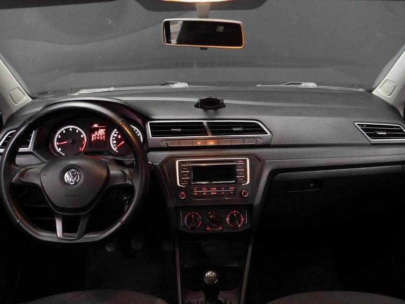 Volkswagen Voyage 16l - foto 9