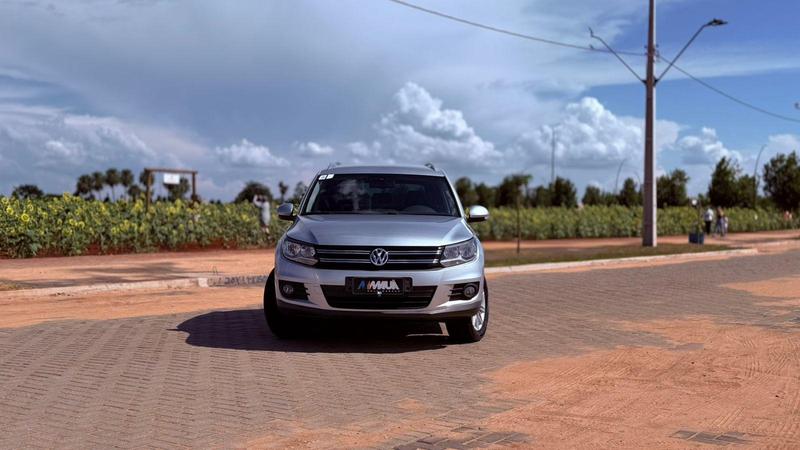 Volkswagen Tiguan 2.0 TSI - foto 2