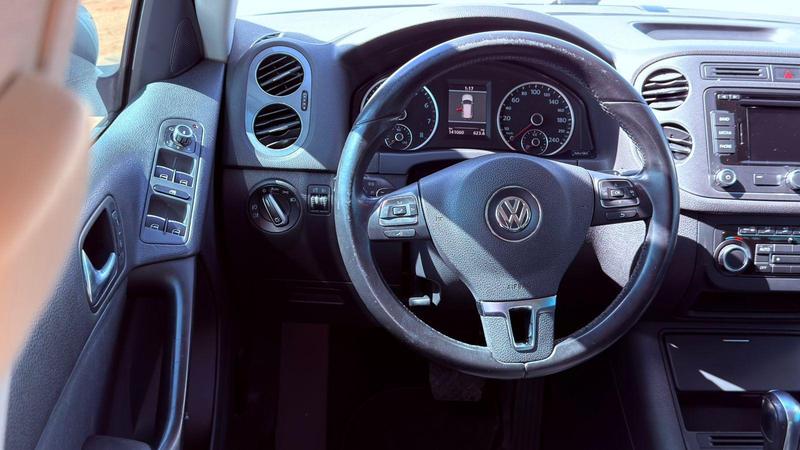 Volkswagen Tiguan 2.0 TSI - foto 11