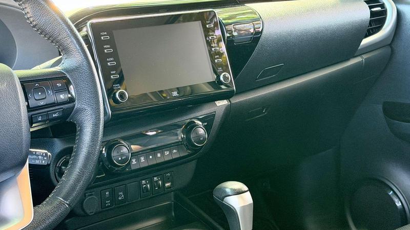 Toyota Hilux Cd Srx 4X4 2.8 TDI 16V Diesel Aut. - foto 15