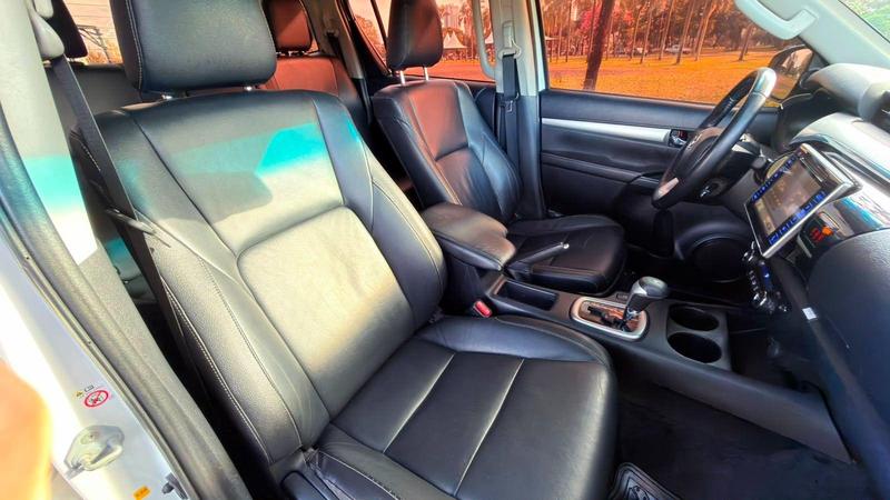 Toyota Hilux Cd Srx 4X4 2.8 TDI 16V Diesel Aut. - foto 10