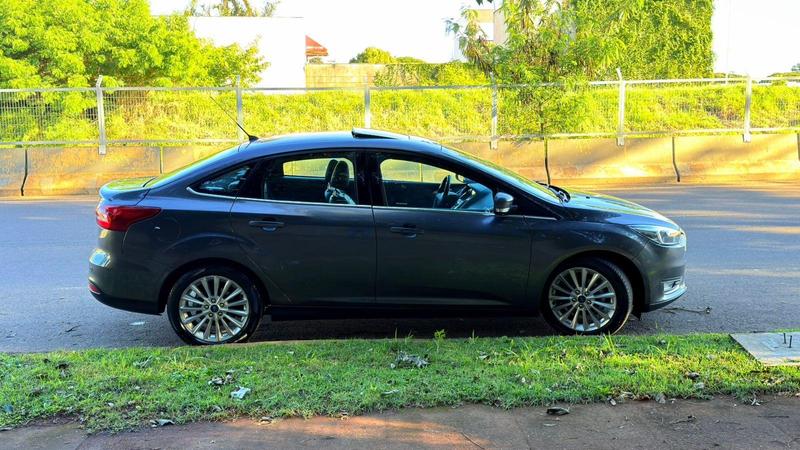 Ford Focus Ti At 20sc - foto 6