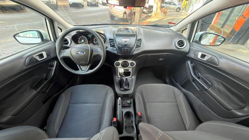 Ford Fiesta 16se - foto 6