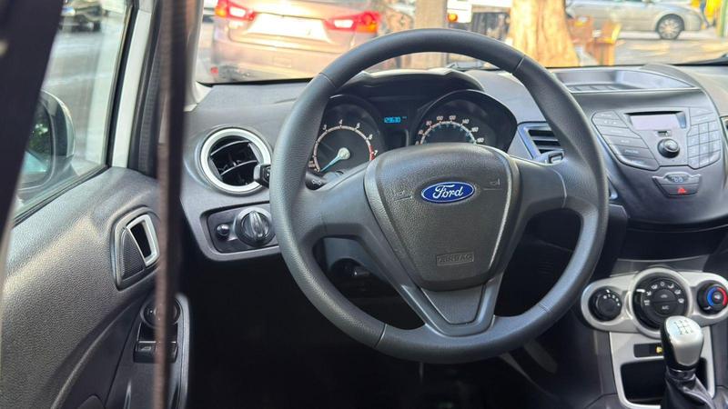 Ford Fiesta 16se - foto 7