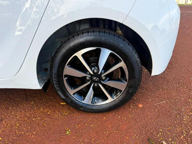 Hyundai HB20 Premium 1.6 Flex 16V Automático - foto 13