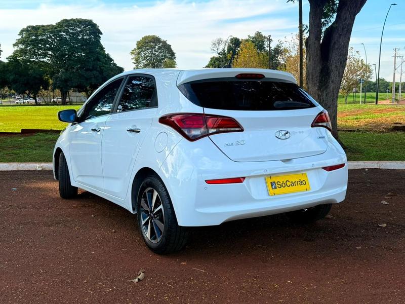Hyundai HB20 Premium 1.6 Flex 16V Automático - foto 18
