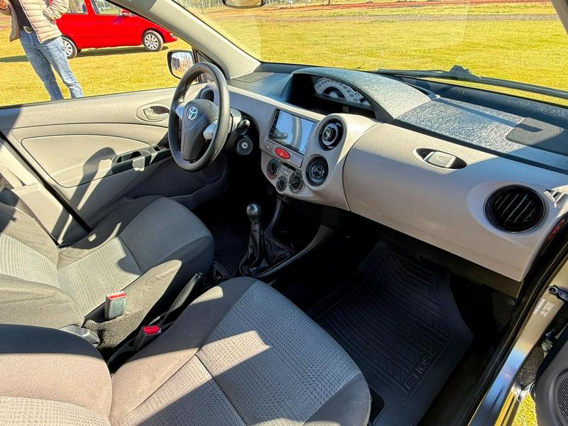 Toyota Etios Xs 1.3 Flex 16V 5P Mec. - foto 15