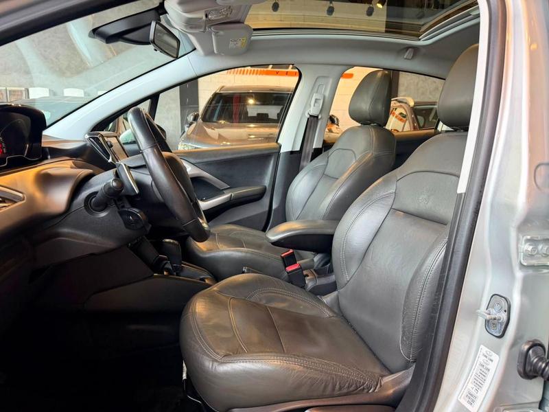 Peugeot 208 Griffe At - foto 15