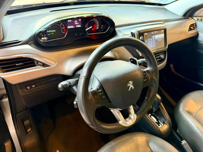 Peugeot 208 Griffe At - foto 14