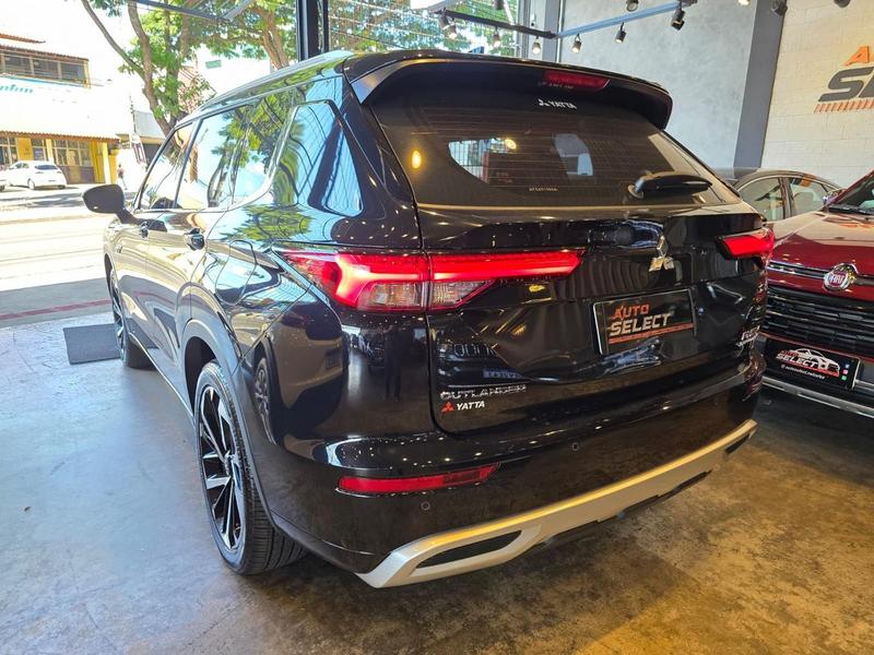 Mitsubishi Outlander Signature 2.4 4X4 Automático Hib - foto 11