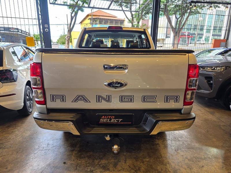 Ford Ranger XLT 3.2 20V 4X4 Cd Diesel Aut. - foto 9