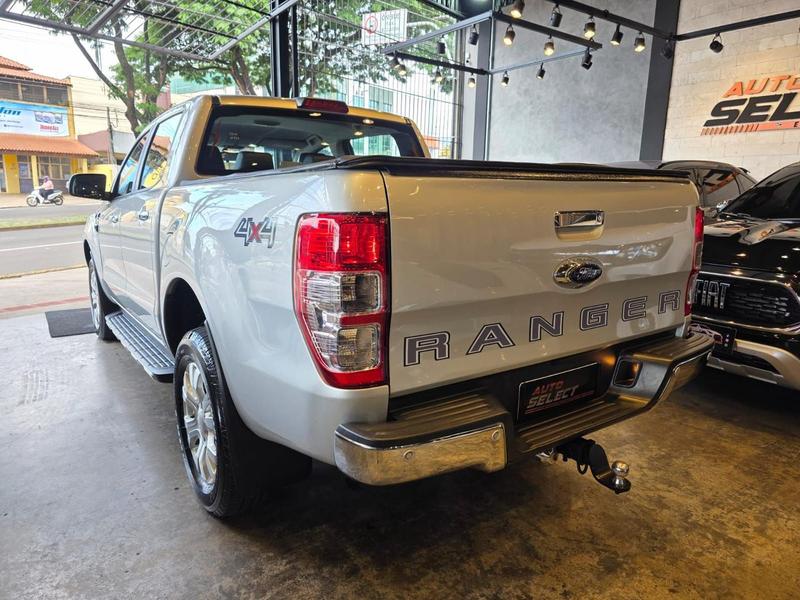 Ford Ranger XLT 3.2 20V 4X4 Cd Diesel Aut. - foto 11