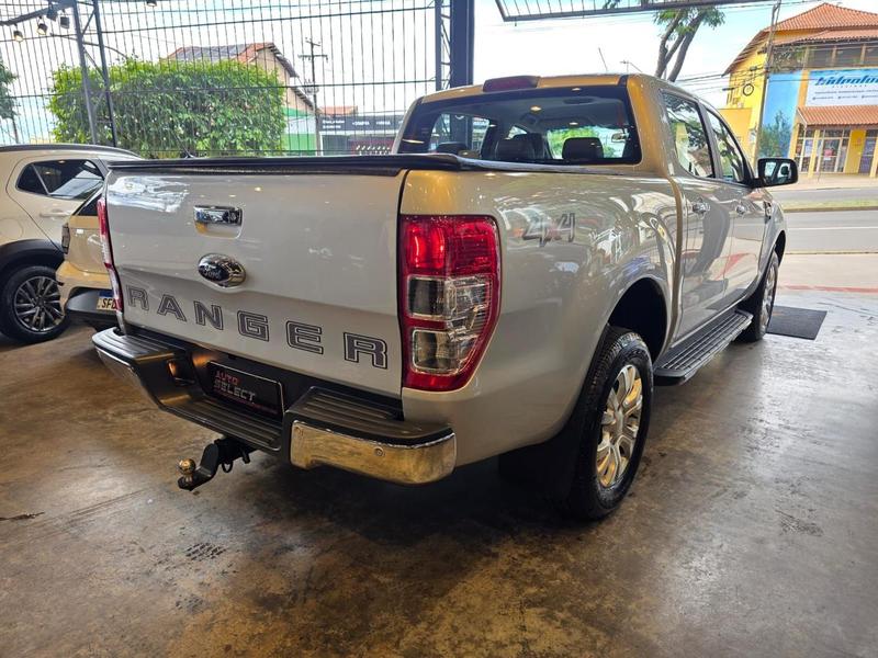 Ford Ranger XLT 3.2 20V 4X4 Cd Diesel Aut. - foto 8