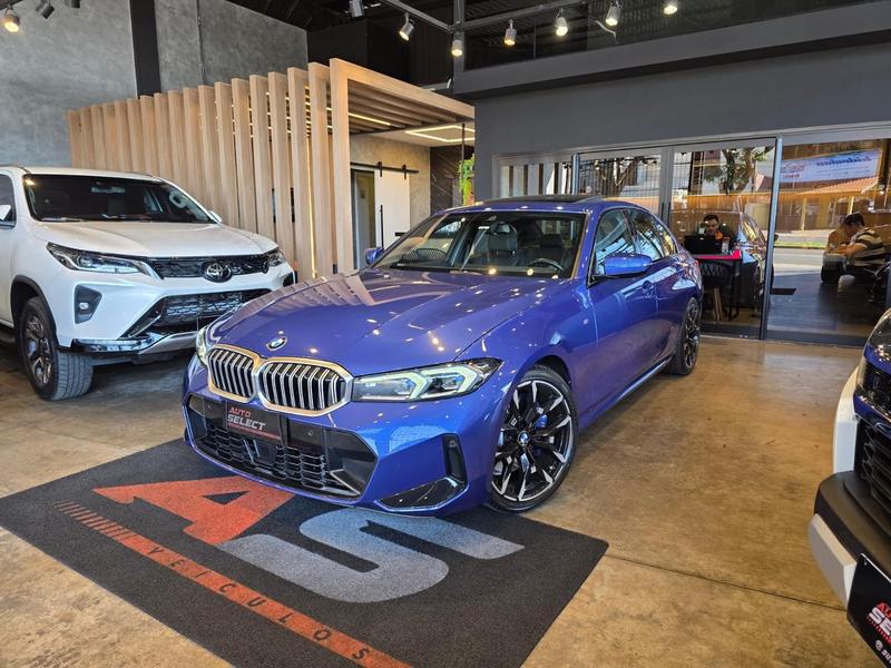 BMW 320i 2023 à venda