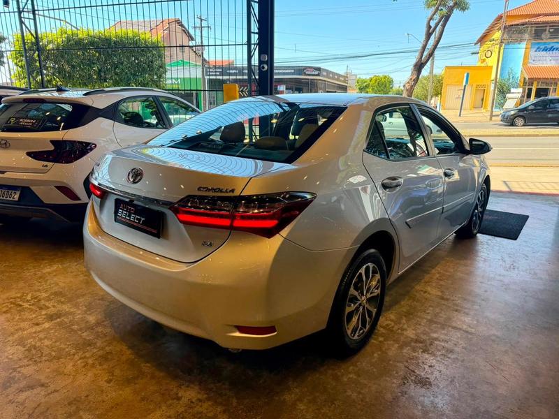 Toyota Corolla Gli18 CVT - foto 11