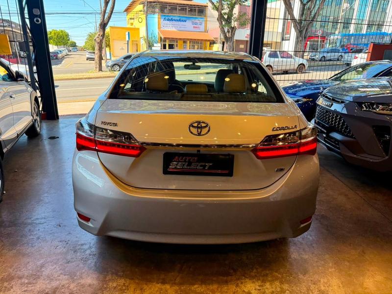 Toyota Corolla Gli18 CVT - foto 10