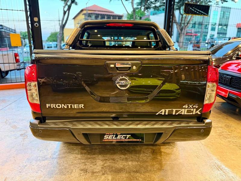 Nissan Frontier Atk X4 - foto 9